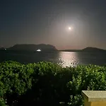 Terrazza Su Tavolara Appartement