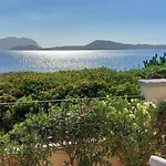 Terrazza Su Tavolara Appartement