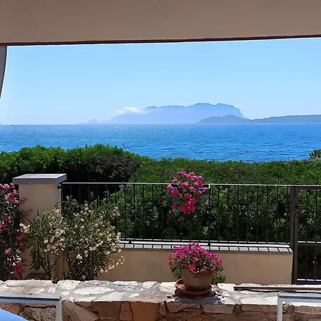 Terrazza Su Tavolara Apartment