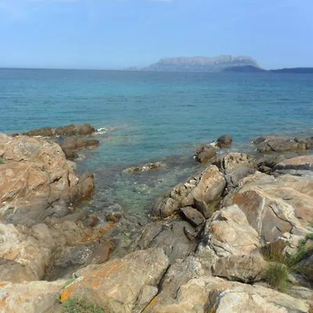 Terrazza Su Tavolara Апартаменты Ольбия